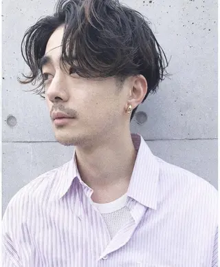 ショート パーマ メンズ Belle 銀座5丁目店所属・Maki /Jr.スタイリストのヘアスタイル