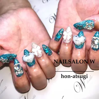 ミディアム ネイルサロン ダブルのネイルデザイン