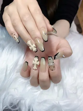 ネイル Rin.nailsネイルサロン所属・Rin.nails ネイルサロンのネイルデザイン