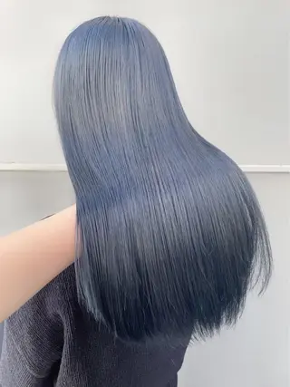 ロング カラー 中村 彩乃のヘアスタイル