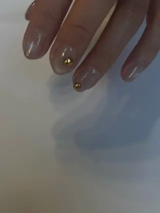 ネイル sea nail所属・nailist 手描き🌼ニュアンスのネイルデザイン