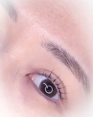 マツエク・マツパ Violet Essenceの眉毛・アイブロウイメージ