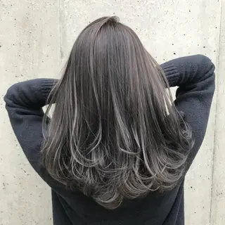 ロング カラー 韓国レイヤーカット ◻️ベージュカラーのヘアスタイル