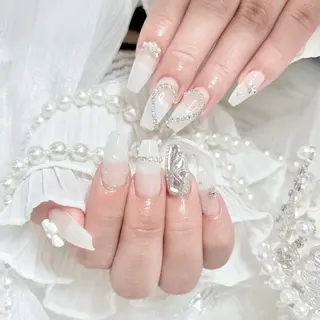 ネイル FLY Nail Salonのネイルデザイン
