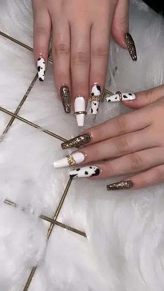 ネイル 高草木 桃香のネイルデザイン