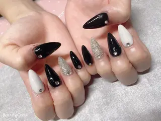 ミディアム ネイル 《LB》ラブリエ Nail&eyeのマツエク・マツパデザイン
