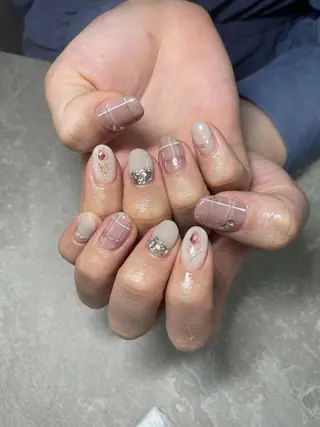 ネイル LAVISH nail salonのネイルデザイン