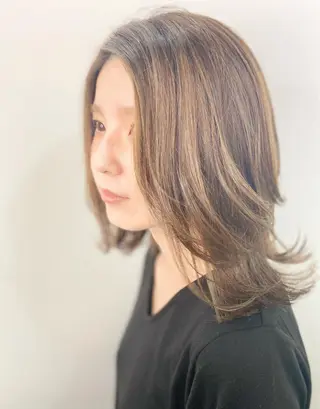 ミディアム カラー opus 店長大和 レイヤー/赤み消しのヘアスタイル