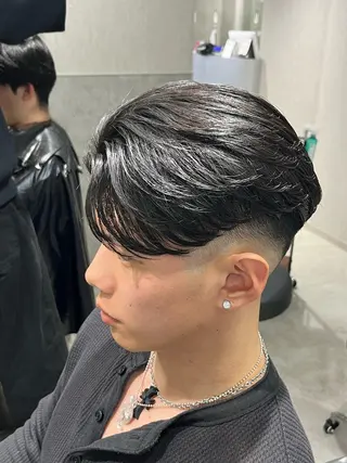 ショート パーマ メンズ 【センターパート/ マッシュ】ryokaのヘアスタイル