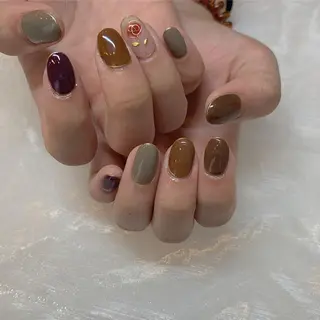 ネイル ヤマダ サクラのヘアスタイル