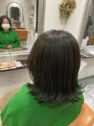 ミディアム カラー Hello Design Coconeel所属・UNJOUR / kannaのヘアスタイル