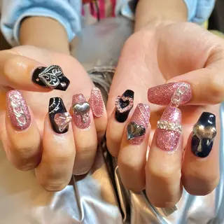 ネイル Nail&eye Belire 新宿のネイルデザイン