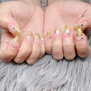 ネイル 個室ネイルサロンDolly  Girl〜ドーリーガール〜所属・DollyGirl KYOKOのネイルデザイン