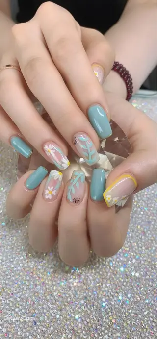 ネイル Ryoko Nailのネイルデザイン