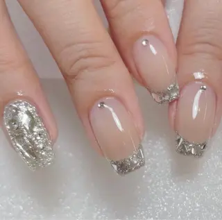 ネイル クイーンズネイル銀座所属・Queeens nailのネイルデザイン