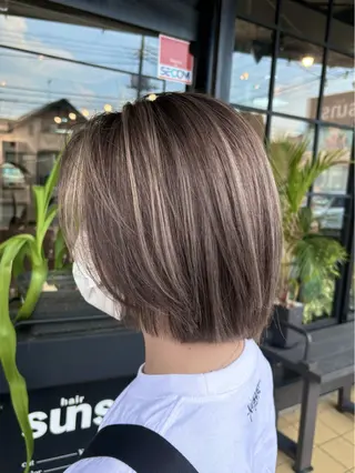ミディアム shuyu /sunsのヘアスタイル