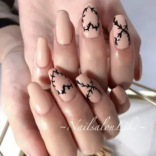 セミロング ネイル Likeモデル 募集中のネイルデザイン