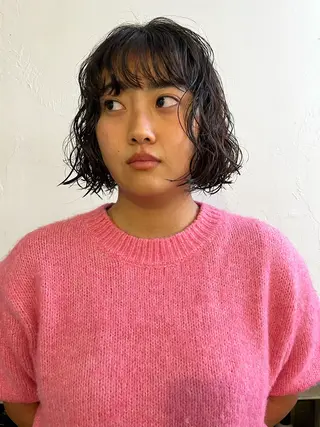 ミディアム パーマ 金井 美悠のヘアスタイル