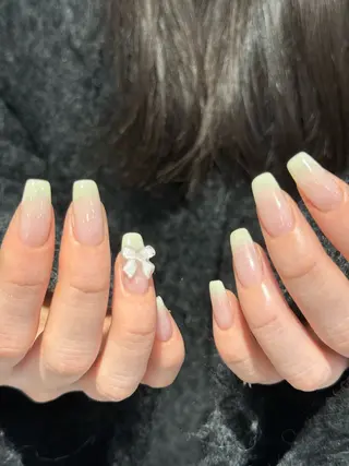 ネイル LICO HAIR&RELAXATION名駅店所属・airi 🤍のネイルデザイン