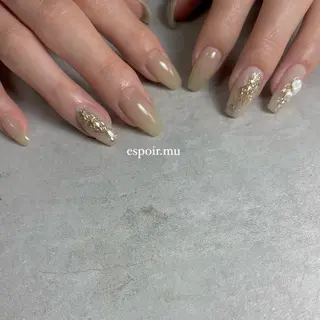 ネイル espoir. muのネイルデザイン