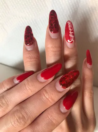 ネイル maggienail所属・Maggie Nagisaのネイルデザイン