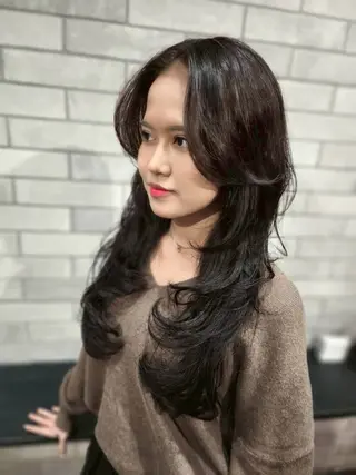 ロング カラー ヘアアレンジ VIMhair天神所属・VIMhair 天神店のヘアスタイル