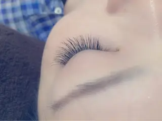 まつエク due hair 京都駅前店 MILBON オージュア認定サロン【デューヘアー】所属・ハイトーンブリーチ 土坂　由志【京都】のヘアスタイル