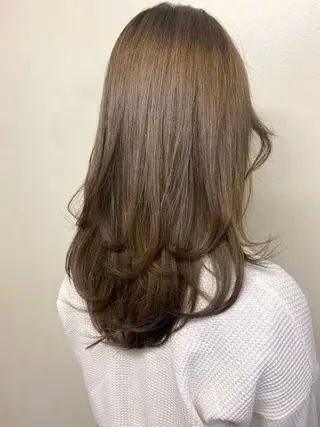 ロング サン・グレース所属・宮原 遥のヘアスタイル