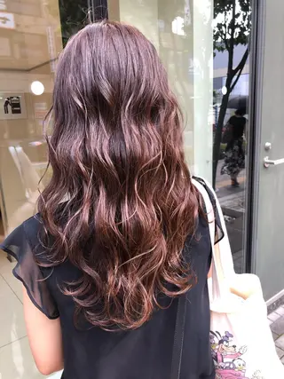 ミディアム to youハイライトのヘアスタイル