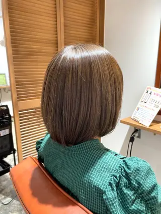 ミディアム カラー ベージュ/ 髪質改善 /末田柊希のヘアスタイル