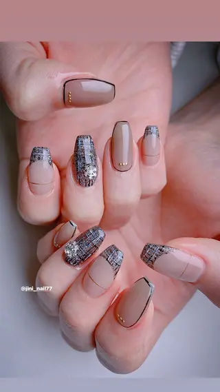 ネイル JINI NAIL所属・ジニ ネイルのネイルデザイン