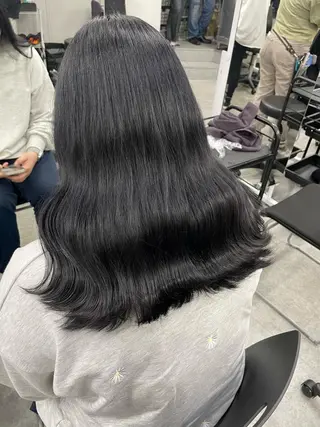 セミロング ハイトーン 横浜💞ミオのヘアスタイル
