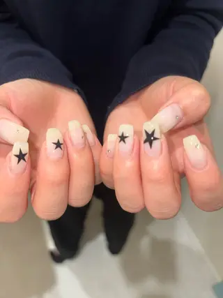ネイル share＋honmachi所属・rn__ nailのネイルデザイン