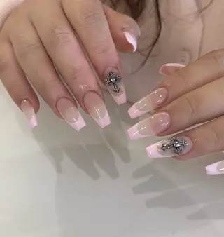 ネイル Lina nail所属・Lunaa 池袋のネイルデザイン