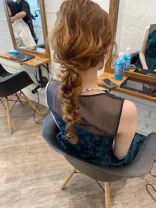 ヘアアレンジ 🌟アレンジが似合う カラー🌟Rumiのヘアスタイル