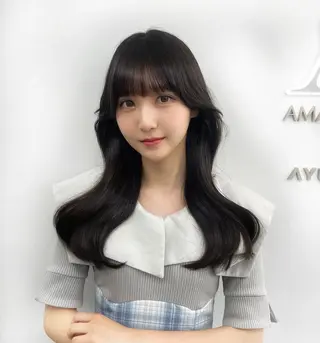 ロング カラー 透明感カラー✨🩵 韓国ヘアkanatoのヘアスタイル