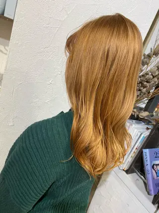 ロング カラー La  SHE's 天王寺店所属・マルヤマ リナのマツエク・マツパデザイン