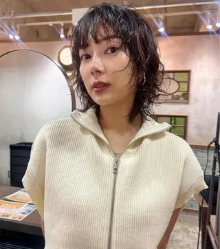 ミディアム カラー パーマ 海外レイヤー/ ブロンドKazuhaのヘアスタイル