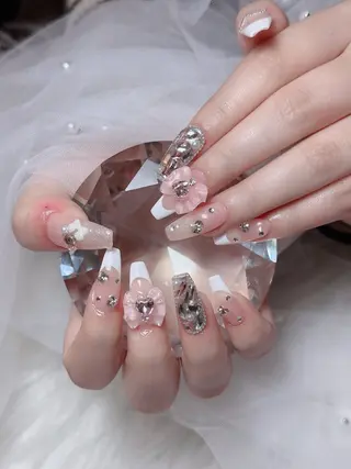 ネイル Aimee Nail Studioのネイルデザイン