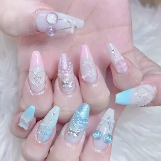 ネイル ANH NAIL ゴテゴテ専門店💎のネイルデザイン