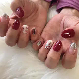 ネイル 西岡 杏のネイルデザイン