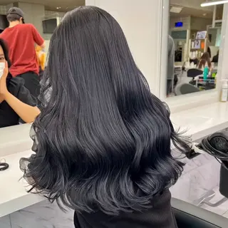 ロング カラー 韓国風艶髪🎀 暖色カラー🤍のヘアスタイル