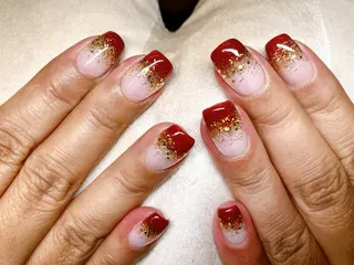 ネイル ECLAT エクラ所属・寺山 千鶴のネイルデザイン