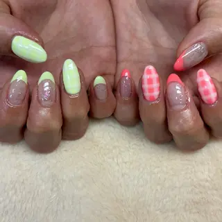 ネイル es nailのネイルデザイン