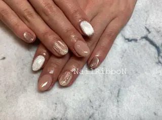 ネイル ネイルリボン 受付スタッフのネイルデザイン