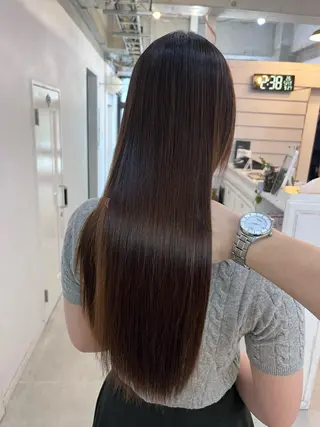 セミロング カラー パーマ 柔らかいヘアカラー 大成のヘアスタイル