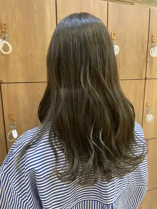 ロング 韓国カラー／エクステ 松戸梨杏のヘアスタイル