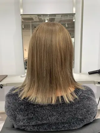 ミディアム カラー パーマ&ブリーチ /飯牟田/GEAR.のヘアスタイル