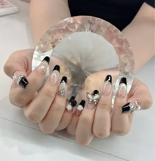 ネイル LoaChaton kaeのネイルデザイン