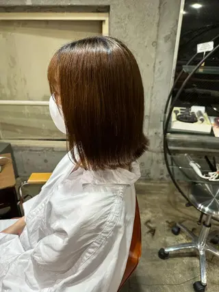 ショート yelm所属・🫒オリーブカラー ミディアムレイヤー✨のヘアスタイル